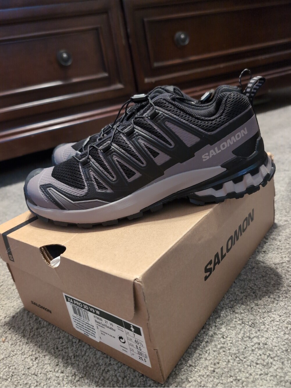 Salomon Womens XA Pro 3D V9 Gore-Tex Trail Running Shoe Size 8.5
